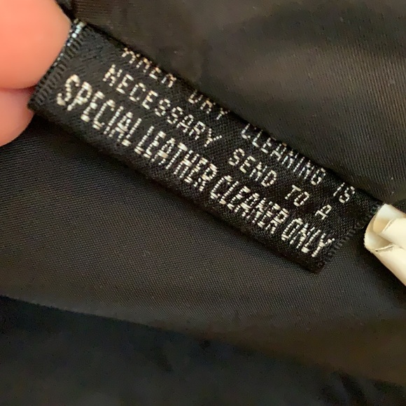 BLACK LEATHER JACKET - Picture 7 of 7